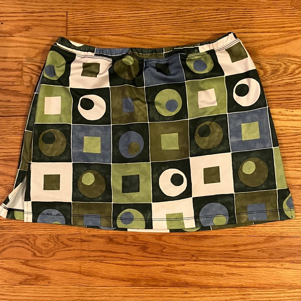 Chic A-Line Geometric Skort- Olive, sea foam blue, green and white